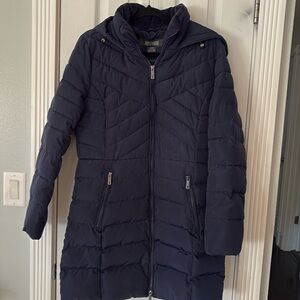 Women Navy Blue Puffer Coat